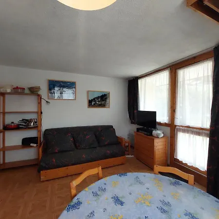 4 Pers A Vallandry, Terrasses Sud/ouest, Proche Pistes Et Commerces - Fr-1-411-137 *